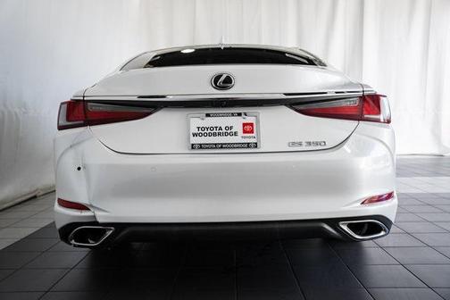 2023 Lexus ES 350 Base