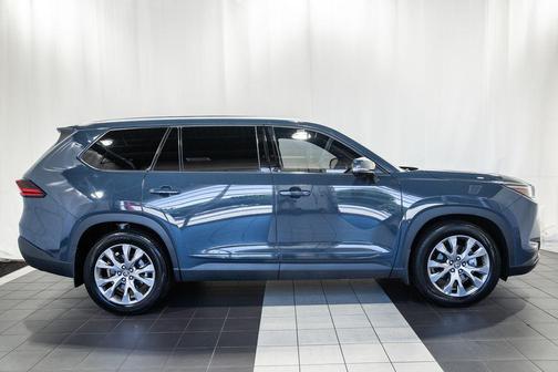 Gray 2025 Toyota Grand Highlander Limited