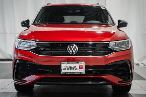 2024 Volkswagen Tiguan 2.0T SE R-Line Black 4MOTION