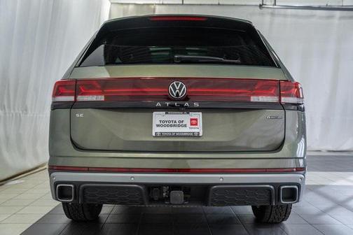 2025 Volkswagen Atlas 2.0T Peak Edition