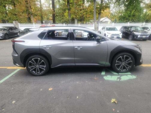2023 Toyota bZ4X Limited