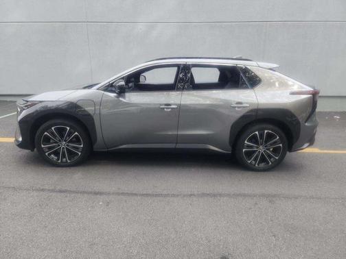 2023 Toyota bZ4X Limited