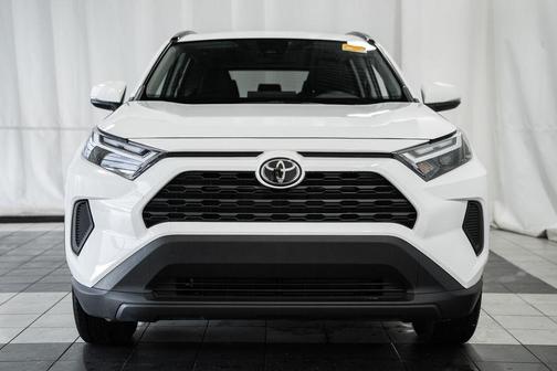 Ice 2025 Toyota RAV4 Hybrid XLE