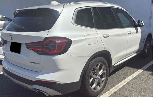 Mineral White Metallic 2022 BMW X3 xDrive30i