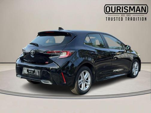 Midnight Black Metallic 2019 Toyota Corolla SE