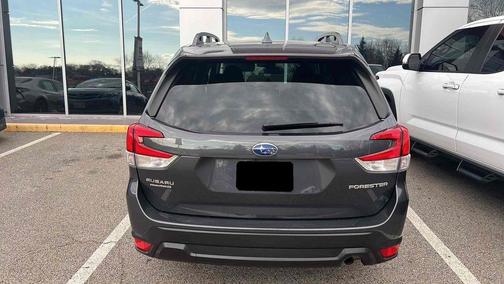 2022 Subaru Forester Premium
