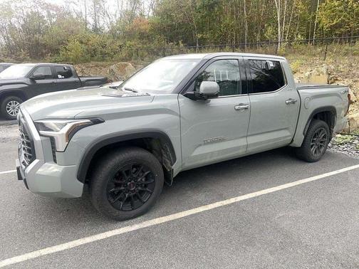 2022 Toyota Tundra Hybrid Limited