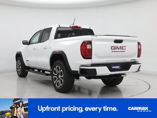 2024 GMC Canyon AT4