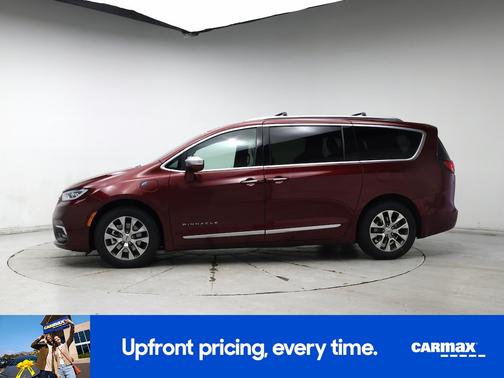Red 2021 Chrysler Pacifica Hybrid Pinnacle