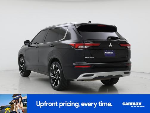 Black 2024 Mitsubishi Outlander SEL