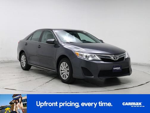 2014 Toyota Camry LE