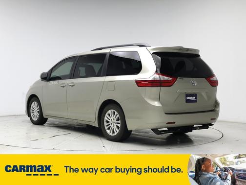 2016 Toyota Sienna XLE Premium