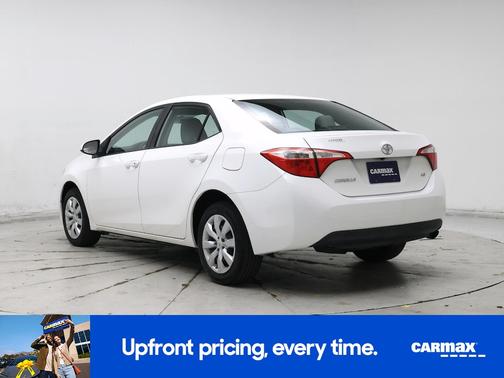 White 2016 Toyota Corolla LE