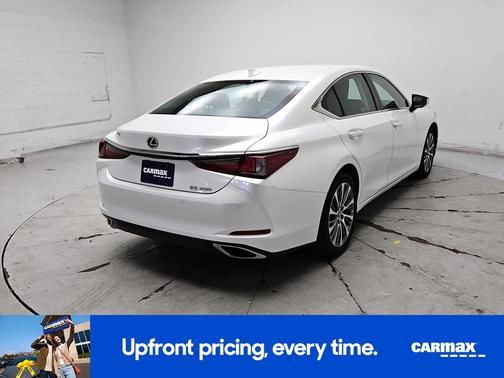 White 2020 Lexus ES 350