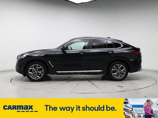 2024 BMW X4 XDrive30i