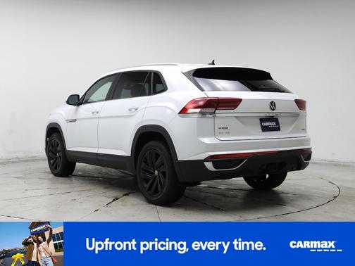 2023 Volkswagen Atlas Cross Sport SE w/Tech