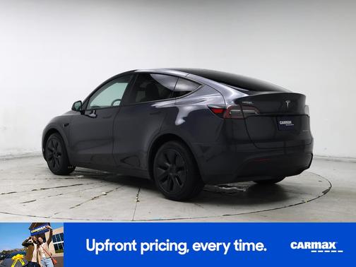 Gray 2025 Tesla Model Y Long Range