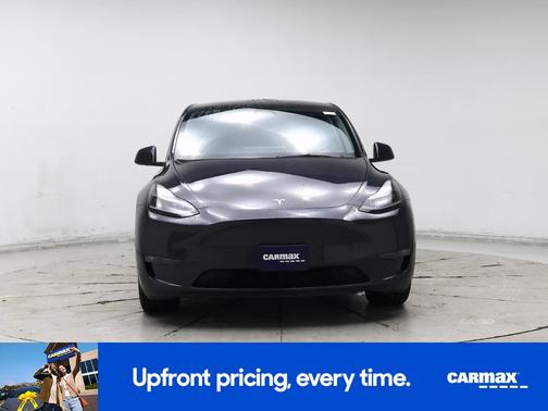Gray 2025 Tesla Model Y Long Range