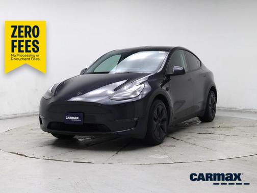 Gray 2025 Tesla Model Y Long Range