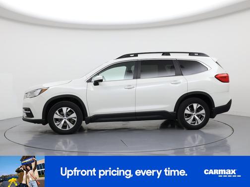 White 2022 Subaru Ascent Premium