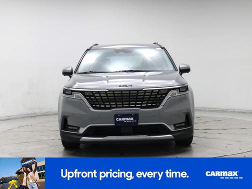 Gray 2022 Kia Carnival SX