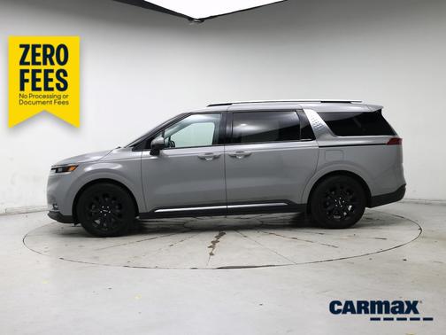 Gray 2022 Kia Carnival SX