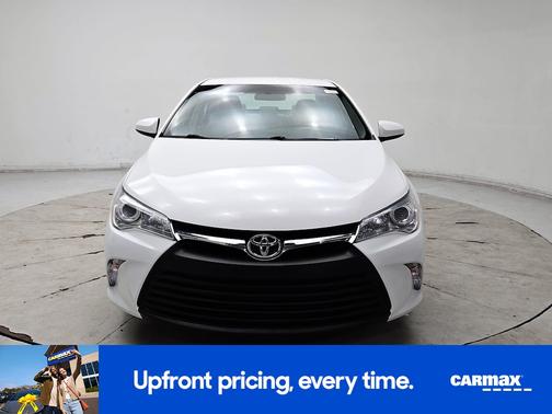 White 2016 Toyota Camry LE