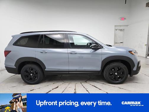 Gray 2022 Honda Pilot Trailsport