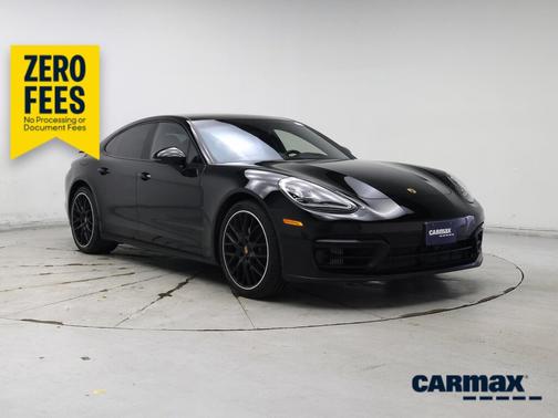 Black 2023 Porsche Panamera 4 Platinum