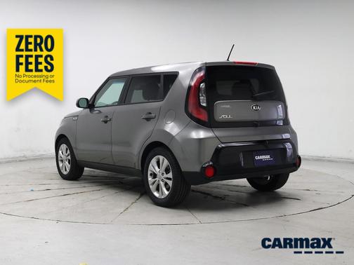 Gray 2016 Kia Soul +