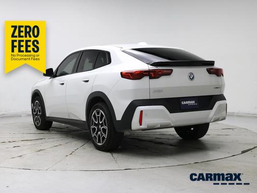 White 2025 BMW X2 XDrive28i