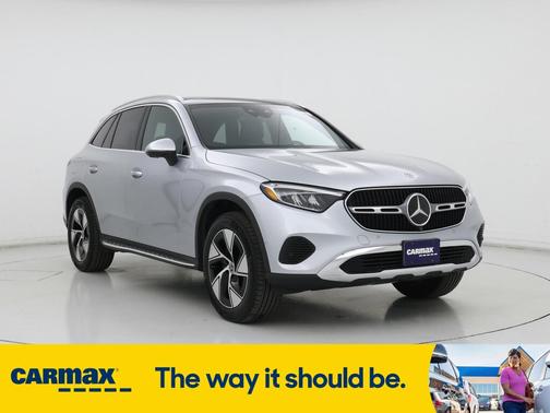 2023 Mercedes-Benz GLC 300