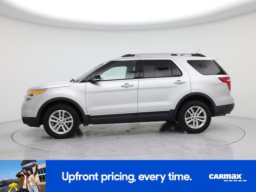 Silver 2014 Ford Explorer XLT