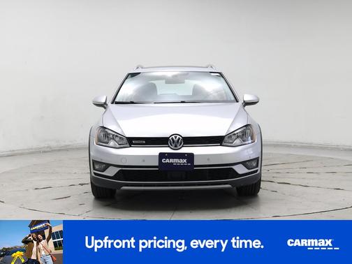 Silver 2017 Volkswagen Golf Alltrack SE