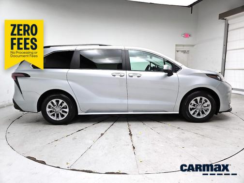 Silver 2025 Toyota Sienna XLE