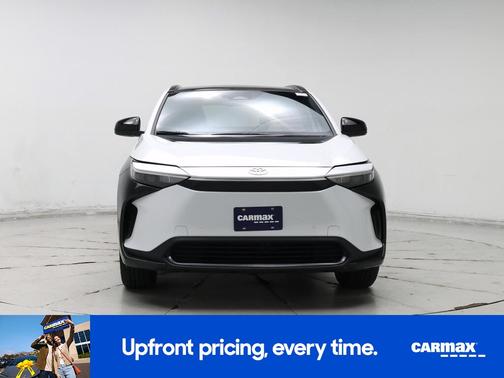 2025 Toyota bZ4X XLE