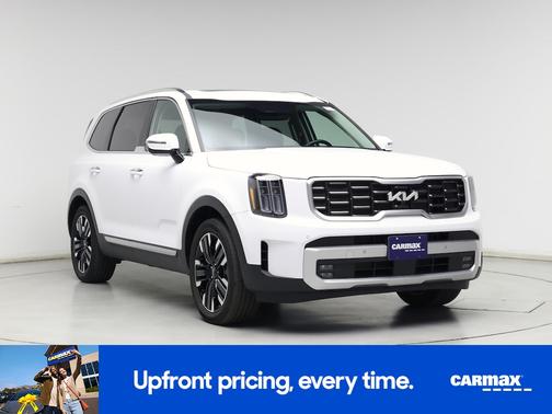 White 2024 Kia Telluride SX