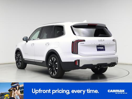 White 2024 Kia Telluride SX
