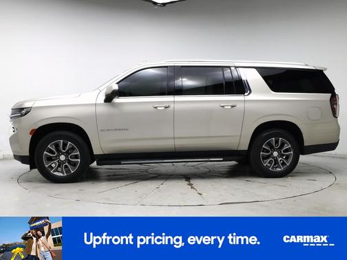Gold 2022 Chevrolet Suburban LT