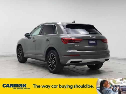 2022 Audi Q3 Premium