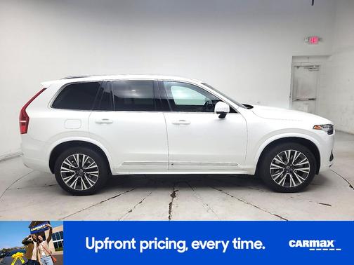 2022 Volvo XC90 Recharge Plug-In Hybrid T8 Inscription Expression