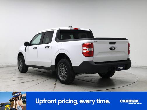 White 2025 Ford Maverick XLT