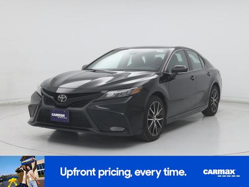 Black 2023 Toyota Camry SE