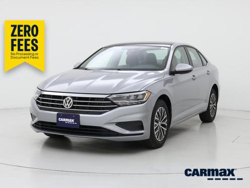 Silver 2019 Volkswagen Jetta SE