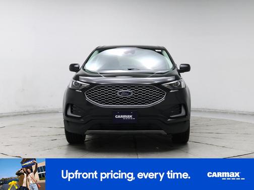 Green 2023 Ford Edge SEL