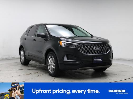 Green 2023 Ford Edge SEL