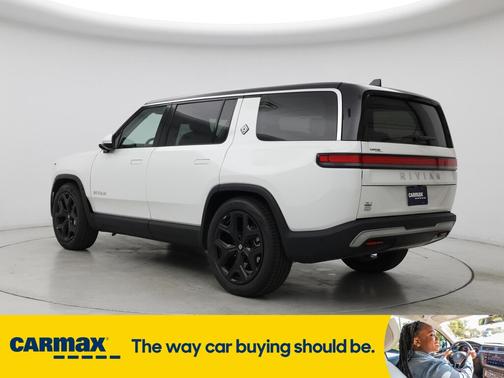 2024 Rivian R1S Adventure Performance Dual-Motor Large