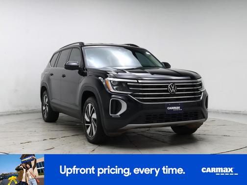 Black 2024 Volkswagen Atlas SE w/Tech