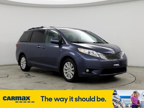 2017 Toyota Sienna XLE