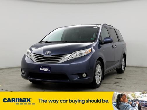 2017 Toyota Sienna XLE
